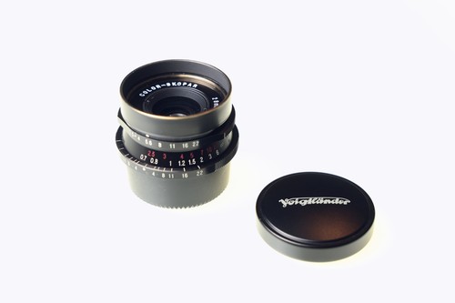Voigtlander color skopar mm - 28,